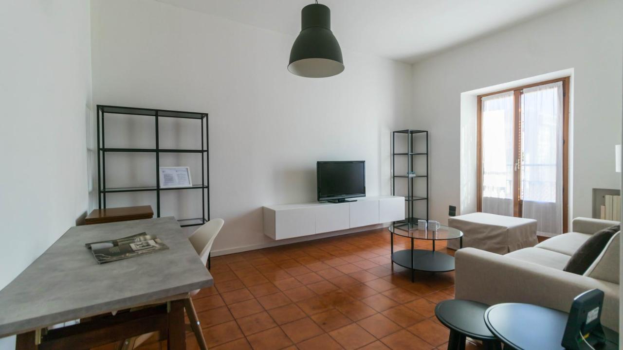Italianway - Ausonio 6 Mailand